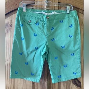 Women's Earth Rocks green with blue embroidered flip flop Bermuda shorts size 9